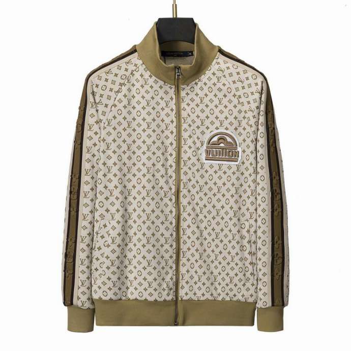 Picture of LV SweatSuits _SKULVM-3XL3802829136